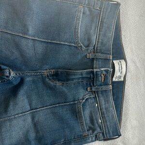 Abercrombie Kid stylish jeans
